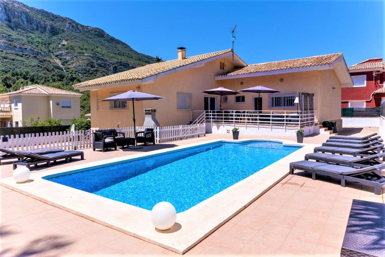 Villa Montesol La Drova Экстерьер фото